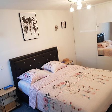 Apartment Avignon 勒蓬泰 外观 照片